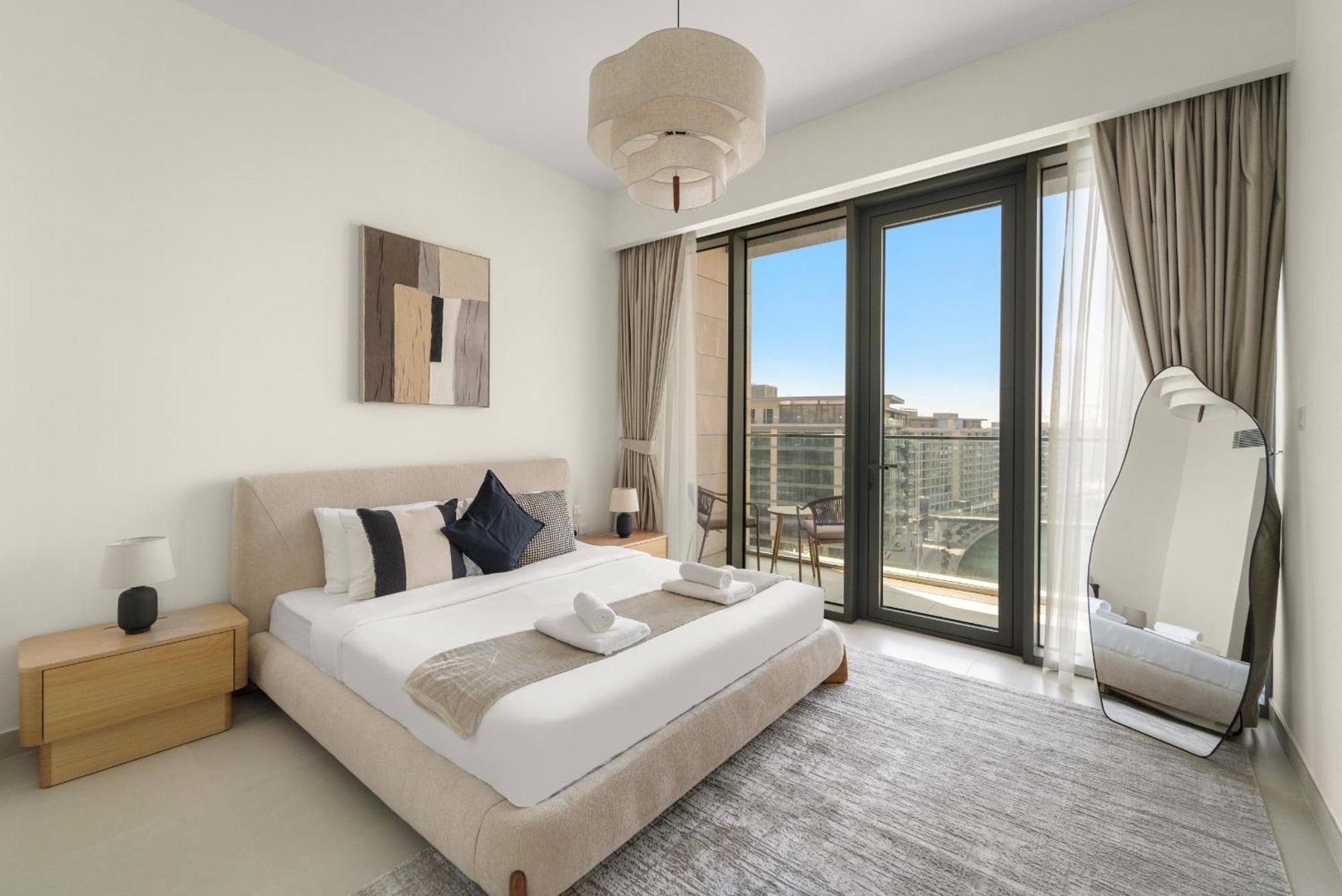 Vayk - Stylish Canal-front 2 Bd Maid In Al Wasl * Dubai