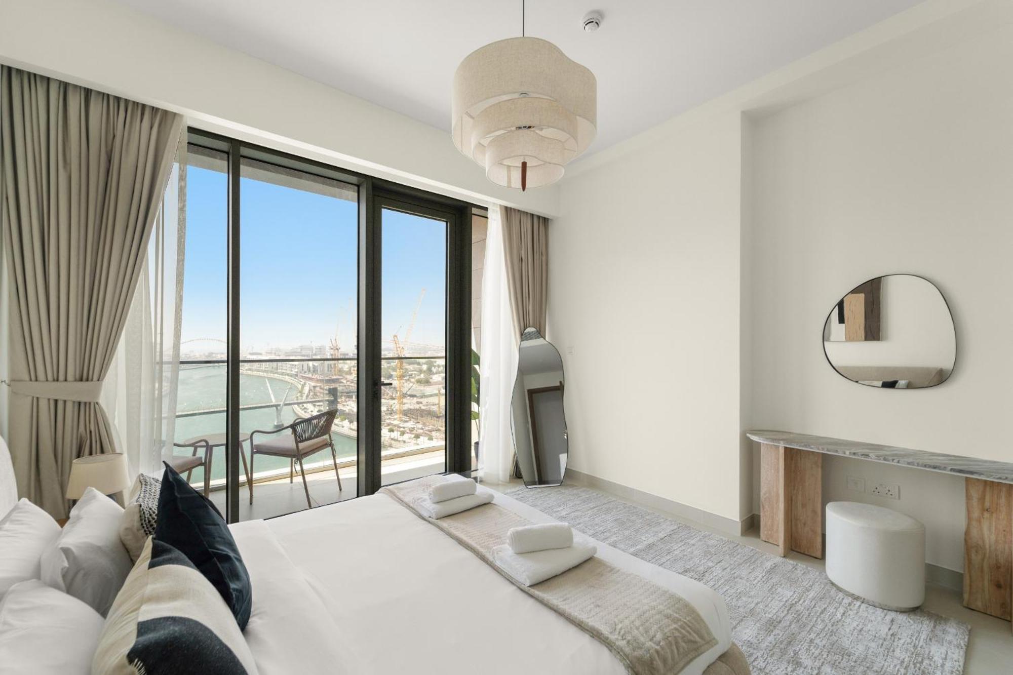 Vayk - Stylish Canal-front 2 Bd Maid In Al Wasl Apartment Dubai